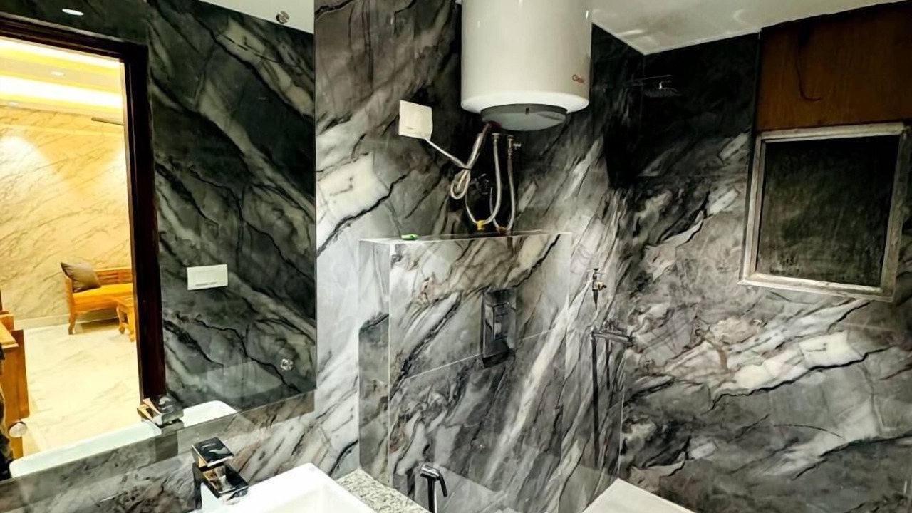 Photo of Bathroom in Mahipalpur