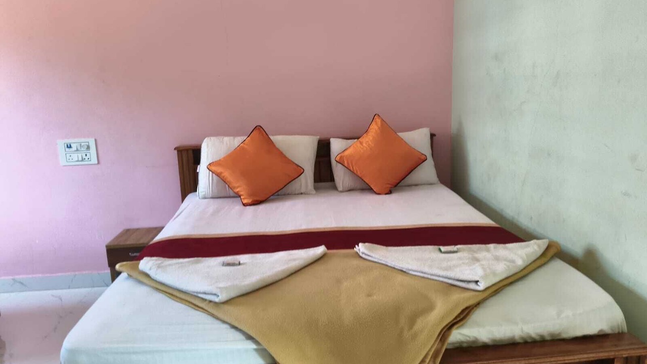Photo of Bedroom in Honavar