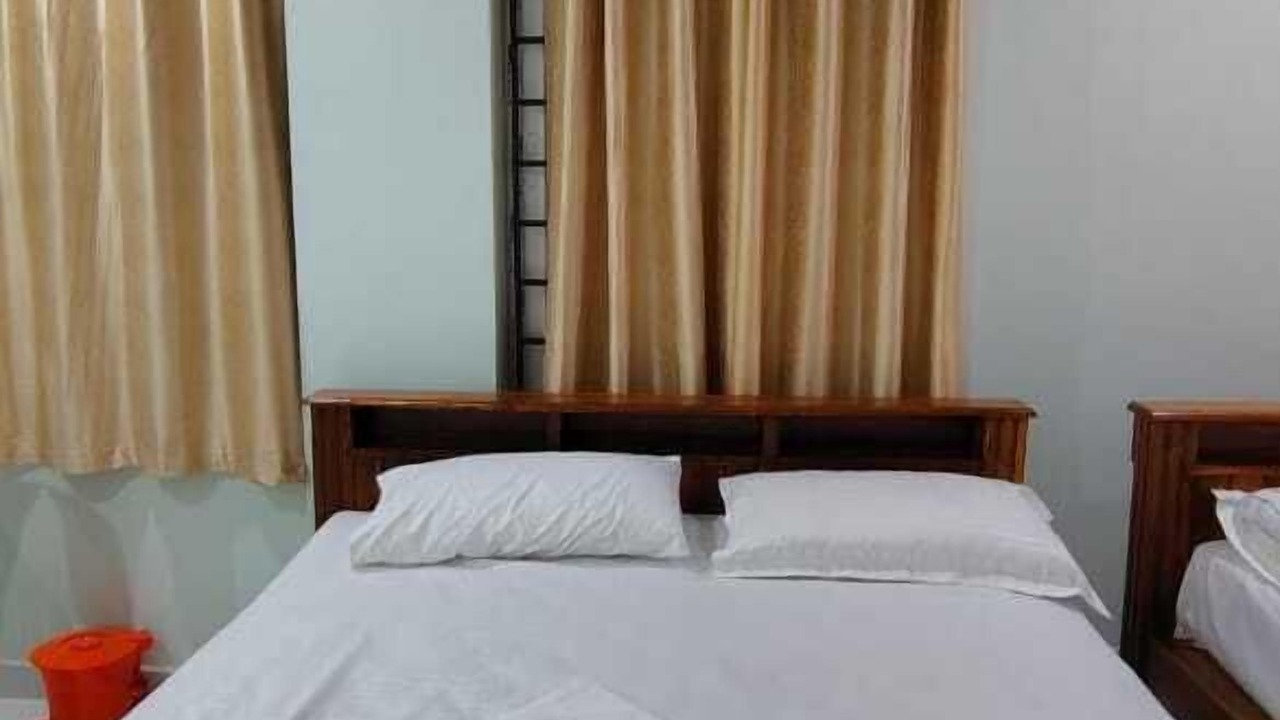 Photo of Bedroom in Honavar