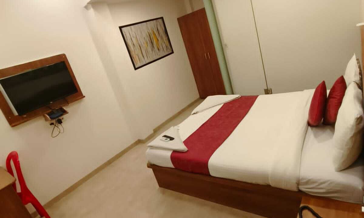 Photo of Bedroom in Juhu