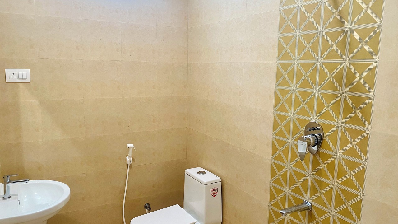 Photo of Bathroom in Kuilapalayam