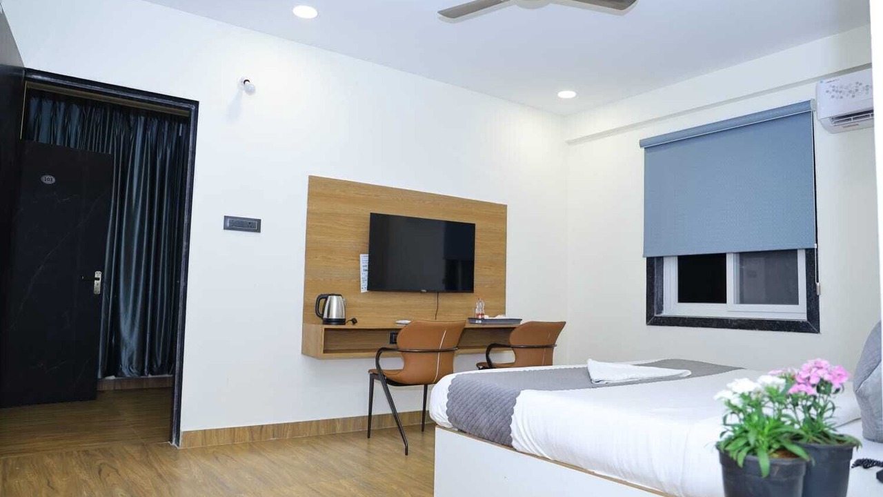 Photo of Bedroom in Shamshabad