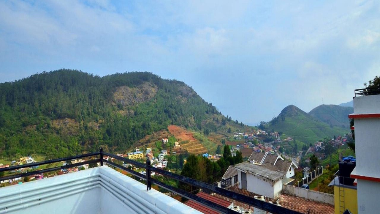 Photo of Patio Balcony in Thalayathimund