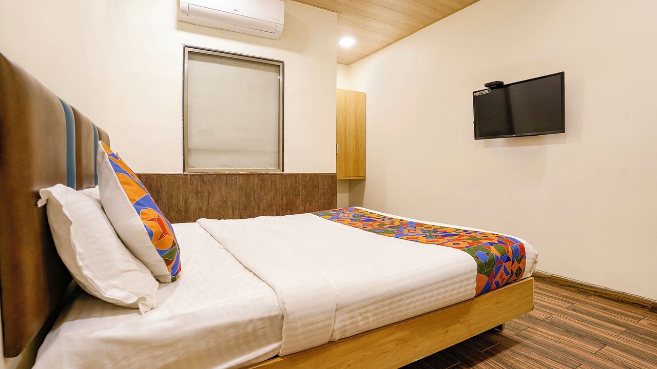 Photo of Bedroom in Jogeshwari West