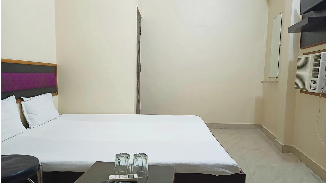 Photo of Bedroom in Allahabad