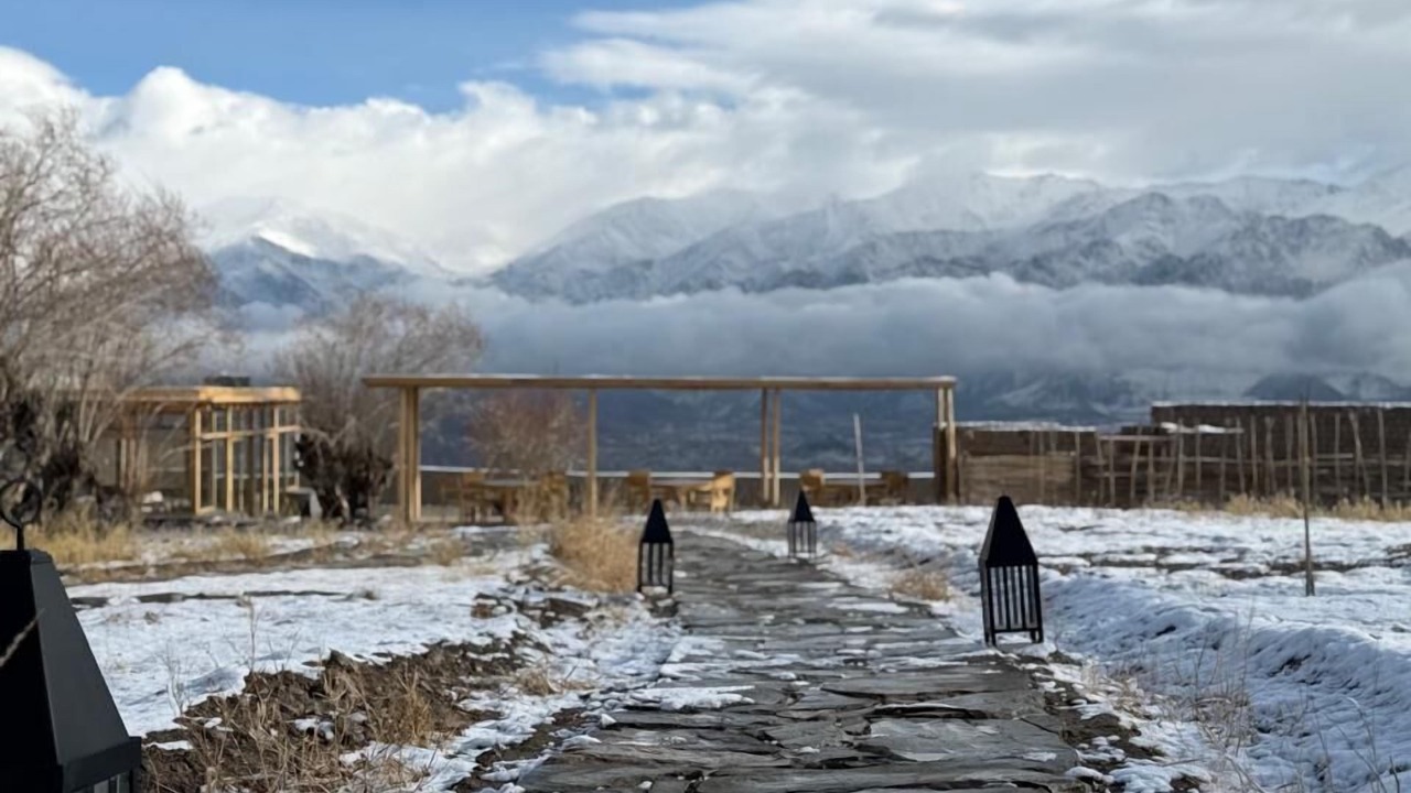 Photo of Outdoor in She