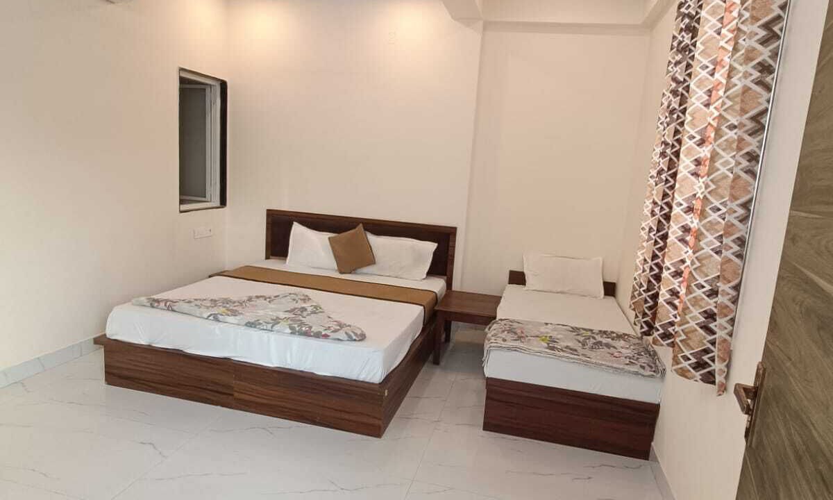Photo of Bedroom in Khatu
