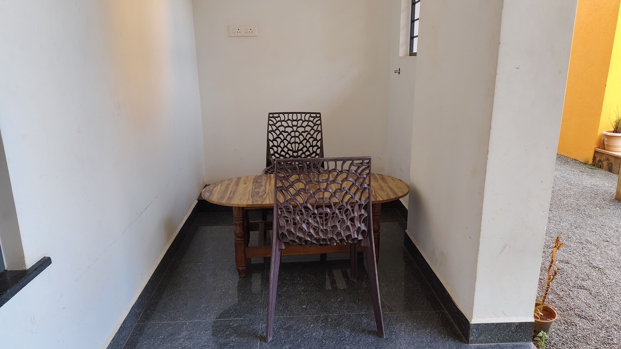 Photo of Bedroom in Kuilapalayam