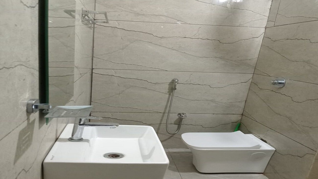 Photo of Bathroom in Tiruvannamalai