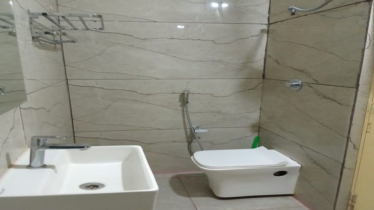 Photo of Bathroom in Tiruvannamalai