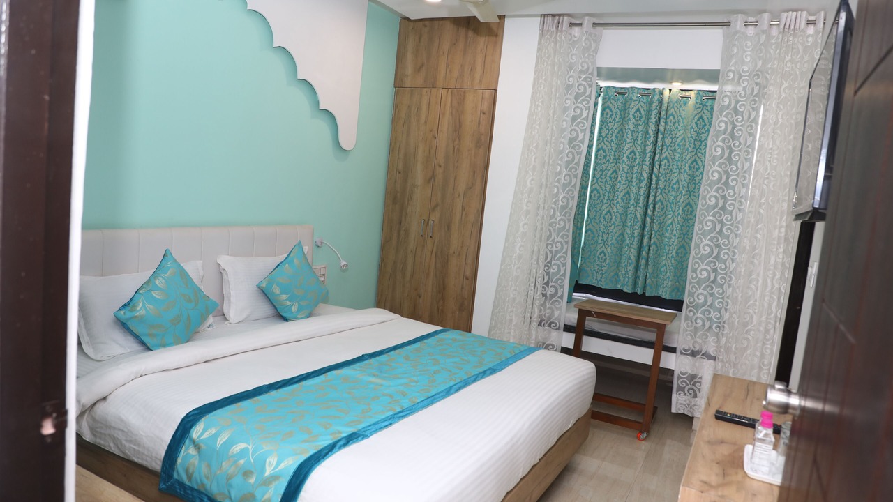 Photo of Bedroom in Lake Swaroop Sagar