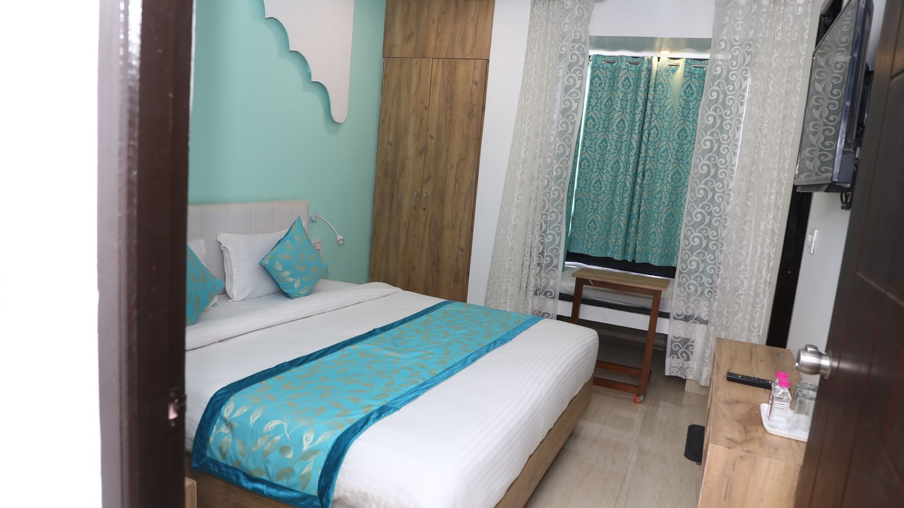 Photo of Bedroom in Lake Swaroop Sagar