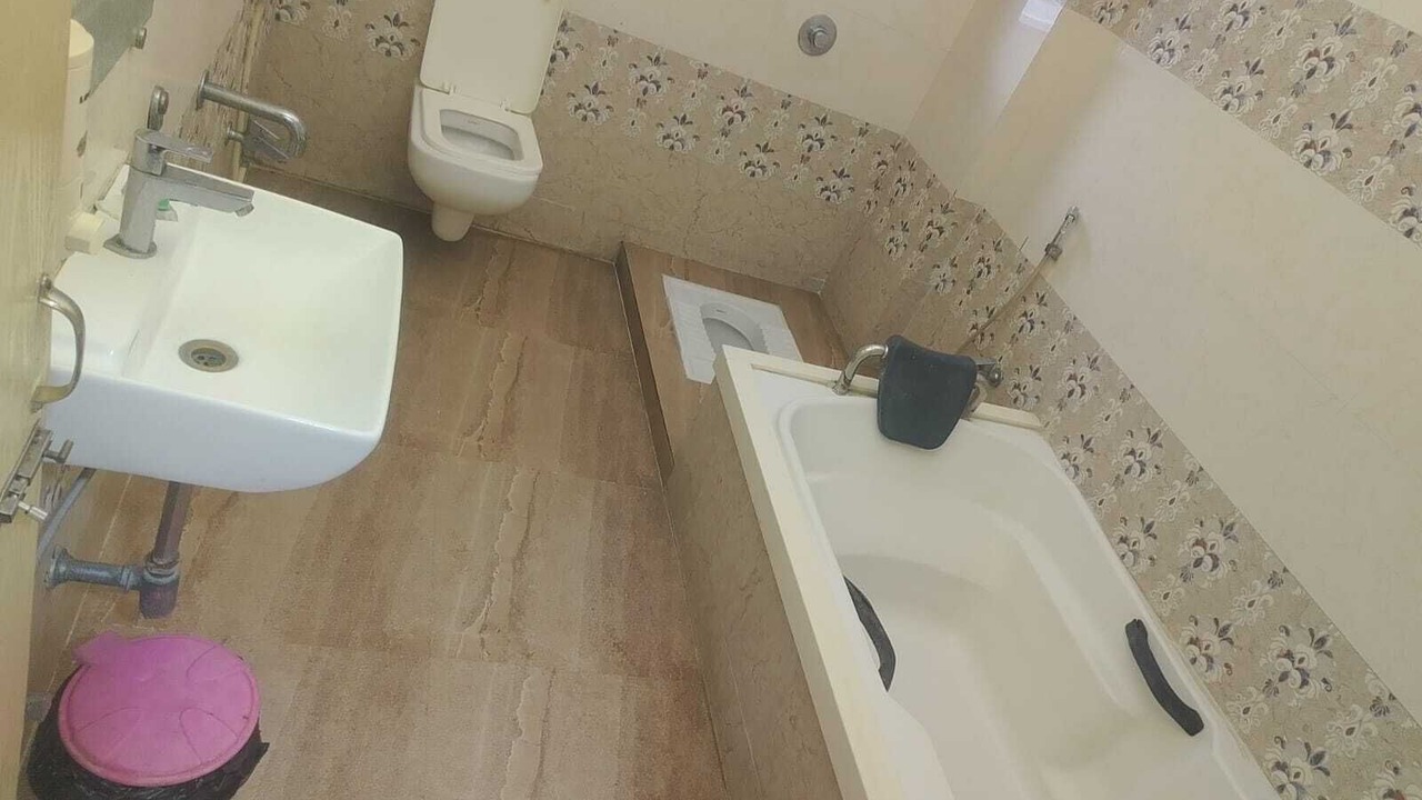 Photo of Bathroom in Jogeshwari West