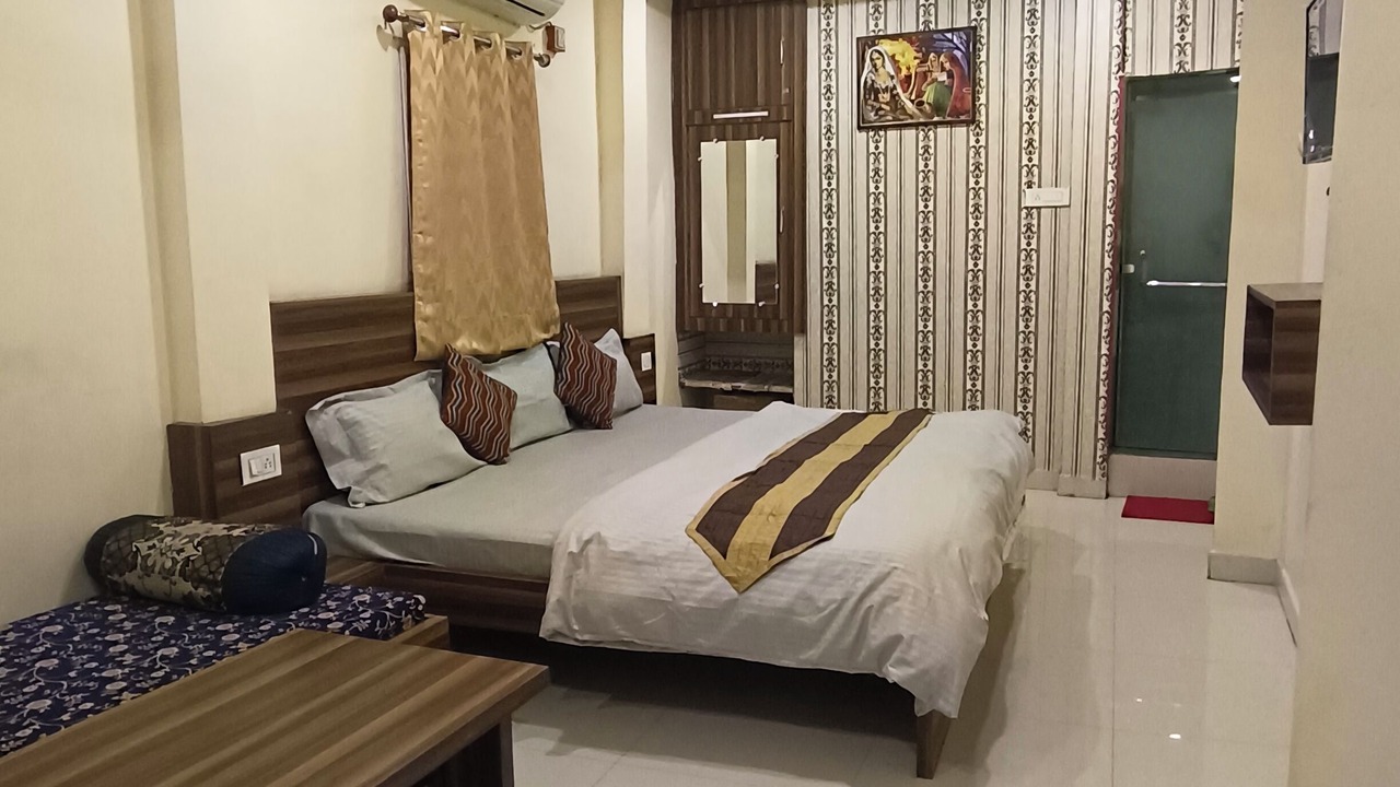Photo of Bedroom in Sagar