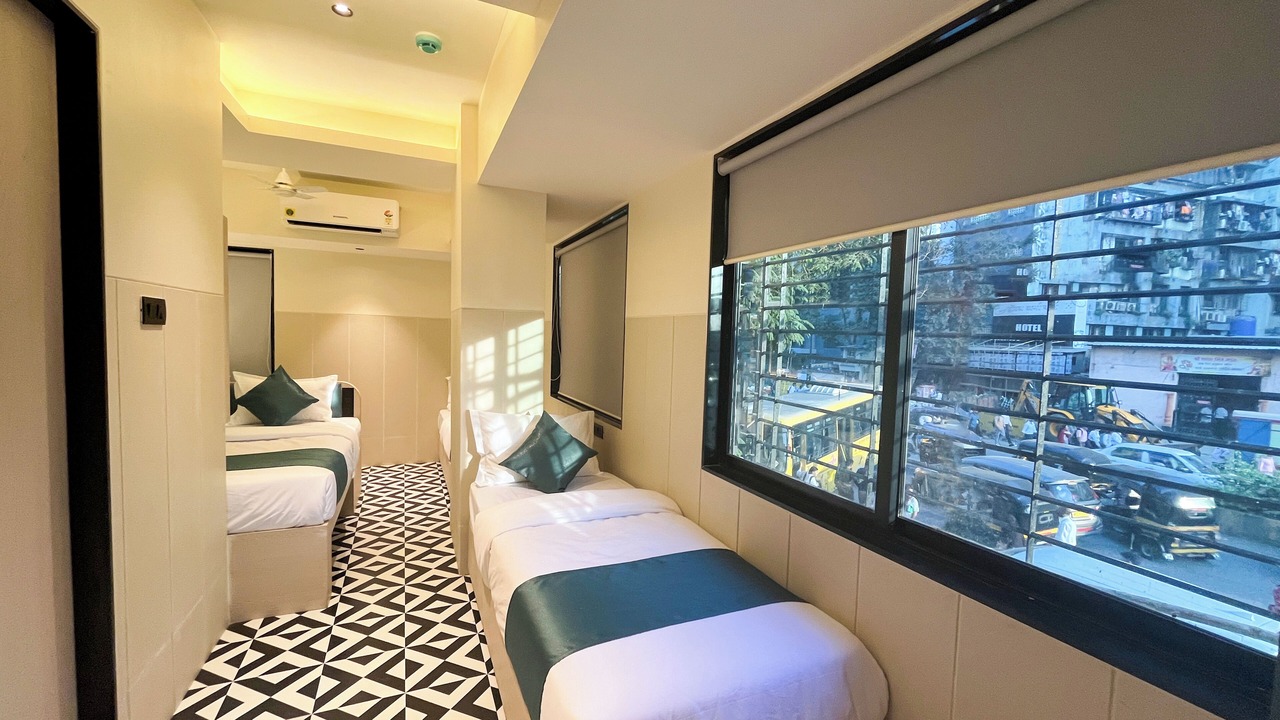 Photo of Bedroom in Bandra East