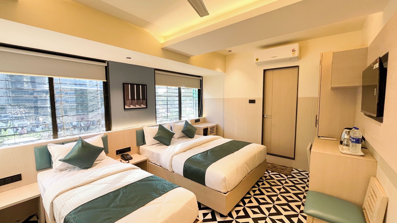 Photo of Bedroom in Bandra East
