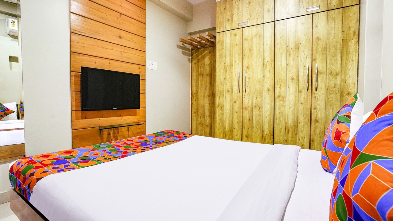 Photo of Bedroom in Bandra East