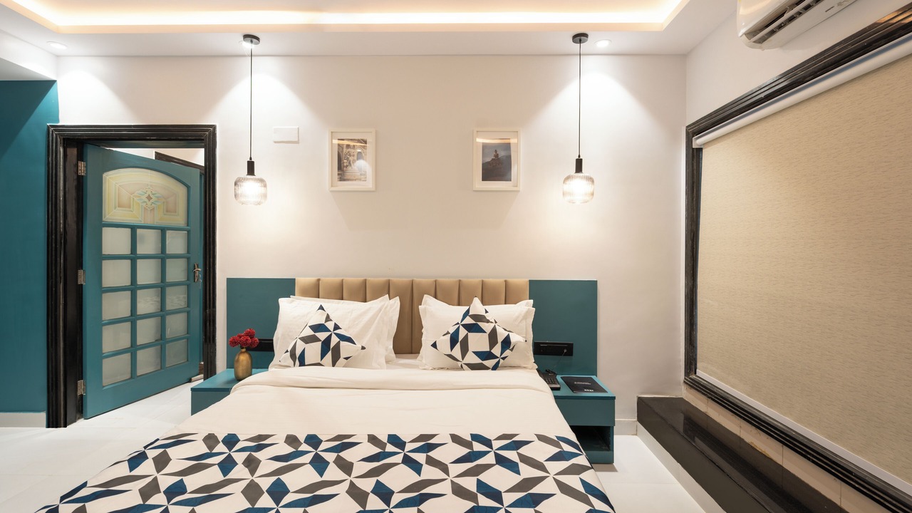 Photo of Bedroom in Juhu