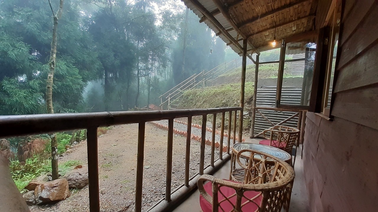 Photo of Patio Balcony in Darjeeling