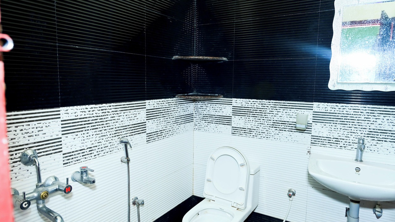 Photo of Bathroom in Chikkamagaluru