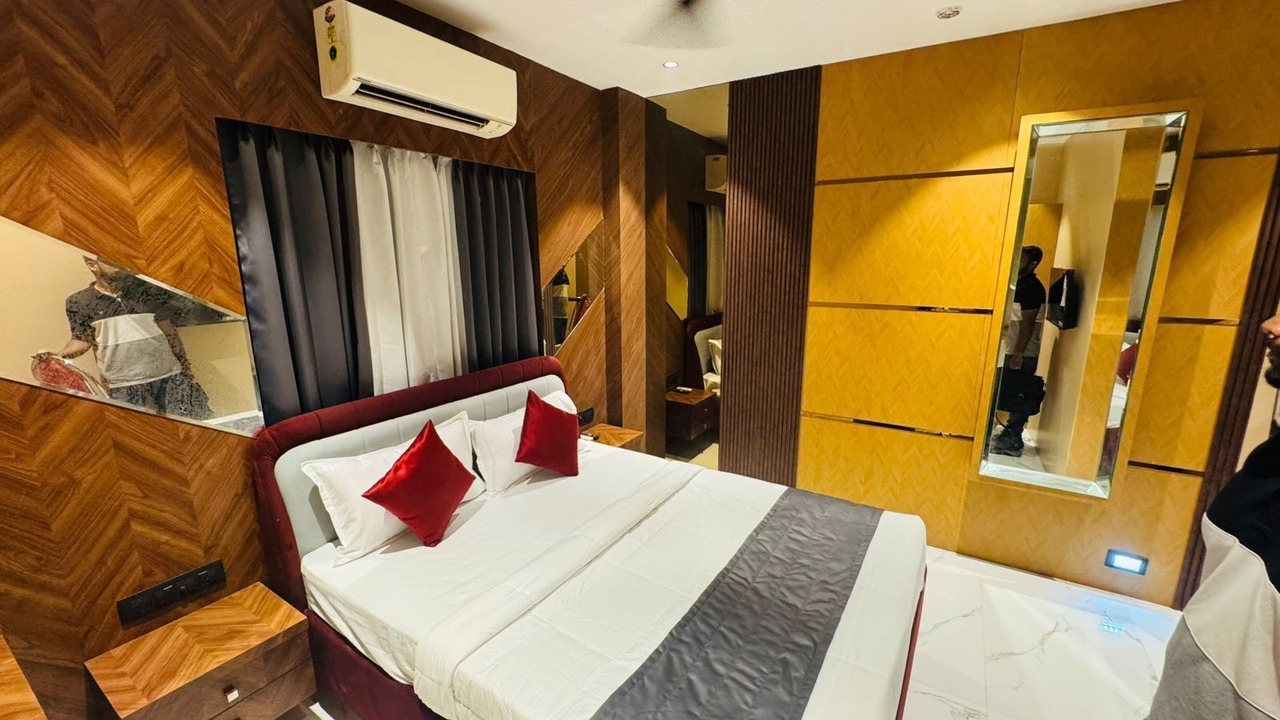 Photo of Bedroom in Marol