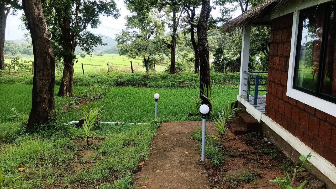 Photo of Bedroom in Timbholi