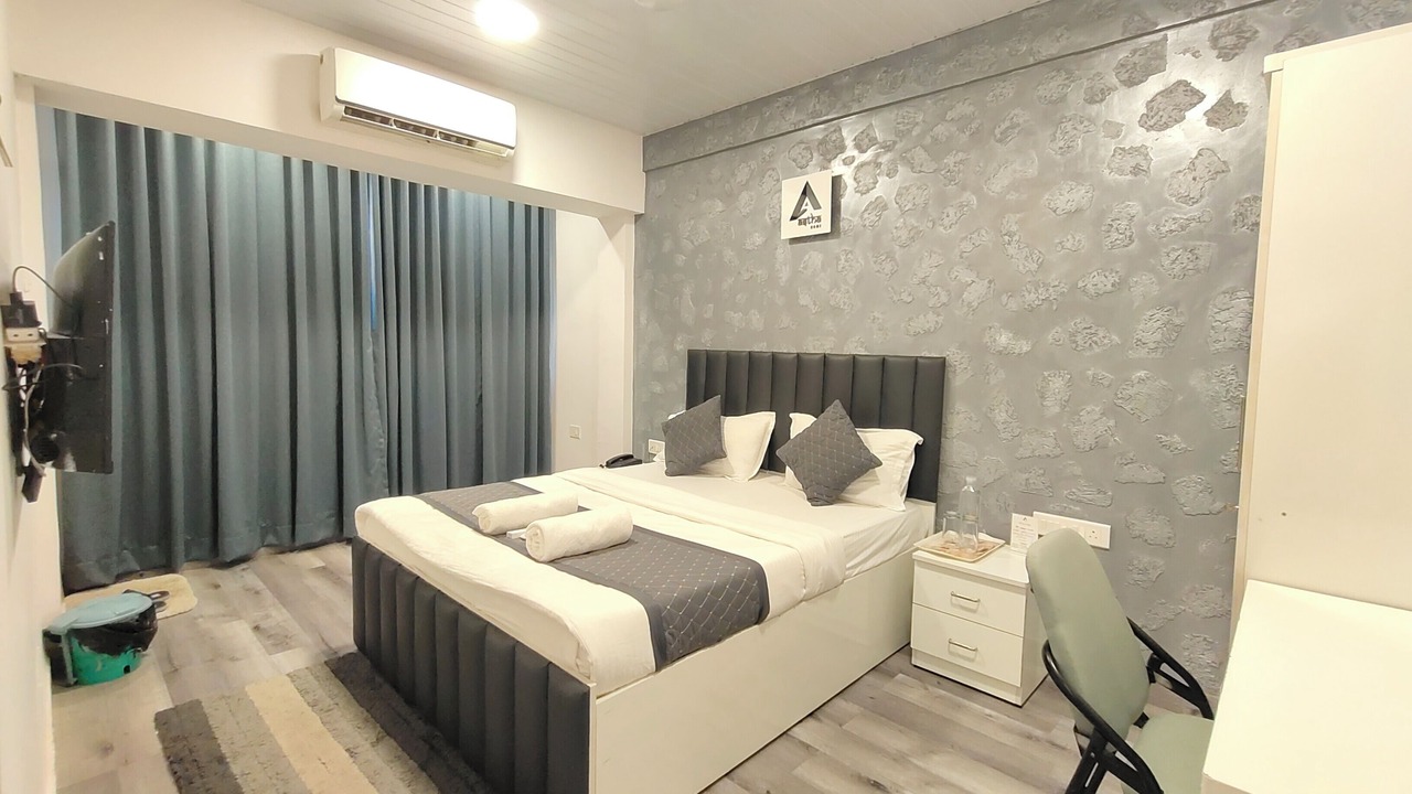 Photo of Bedroom in Kandivali East
