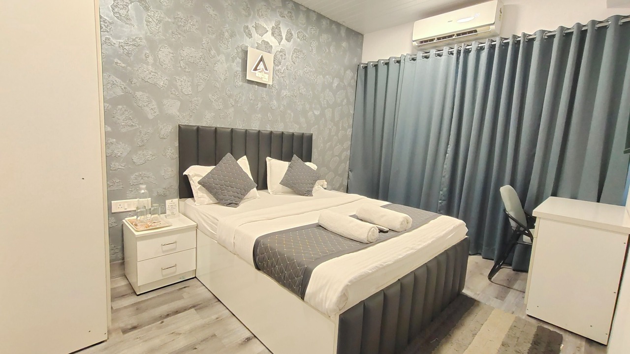 Photo of Bedroom in Kandivali East