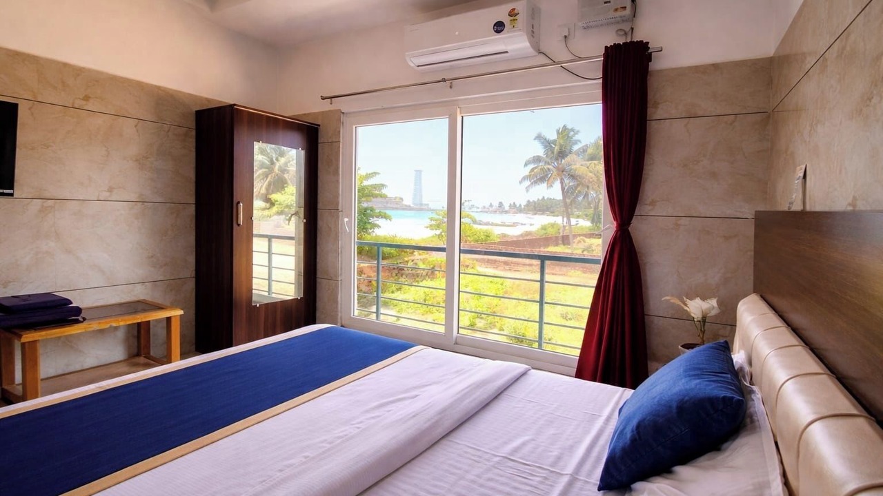 Photo of Patio Balcony in Murudeshwara