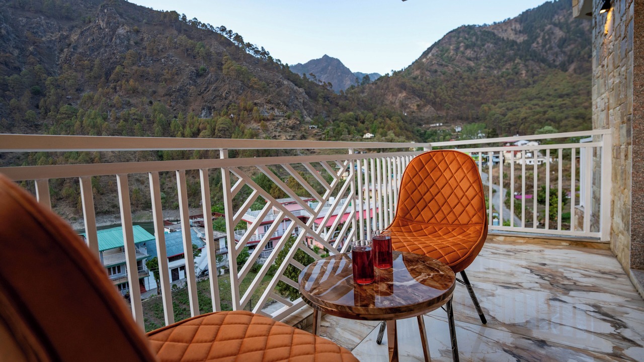Photo of Bedroom in Nainital