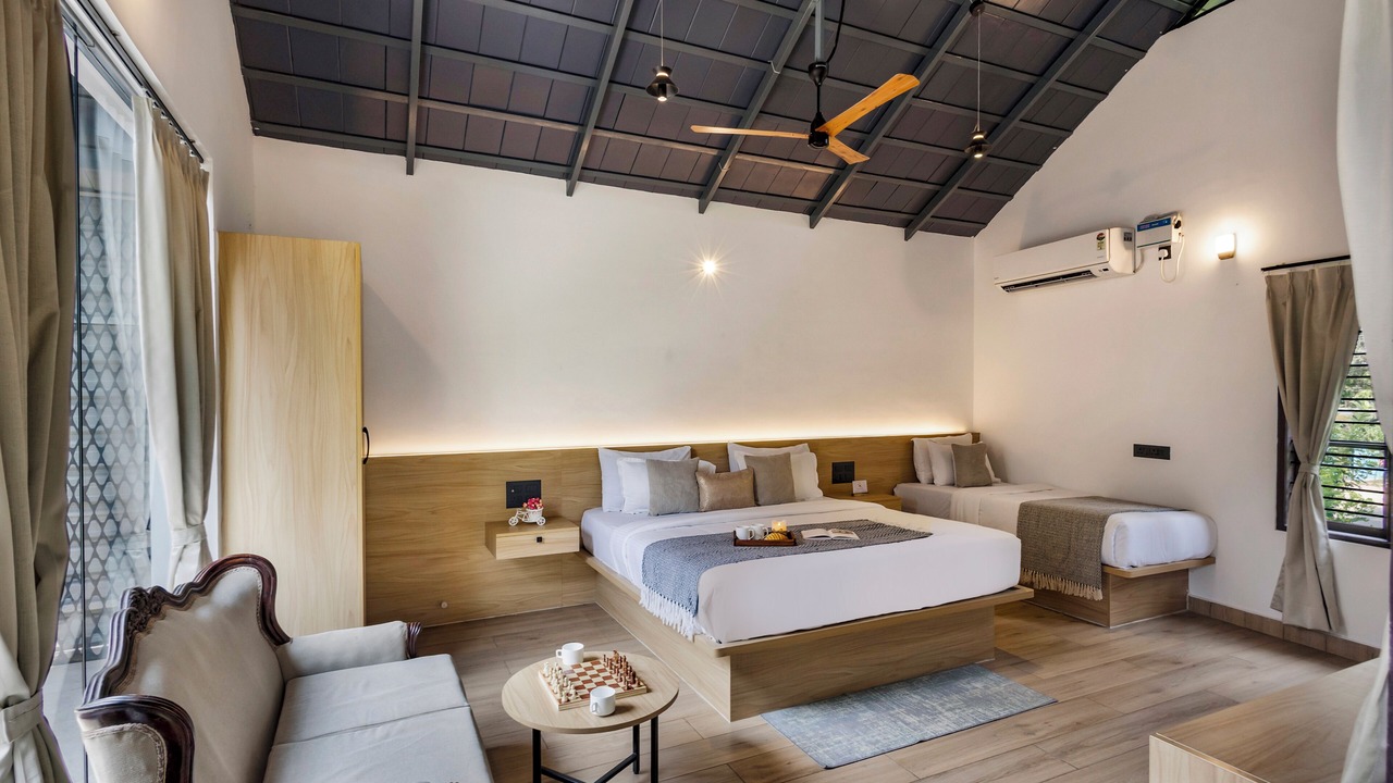 Photo of Bedroom in Somvarpet