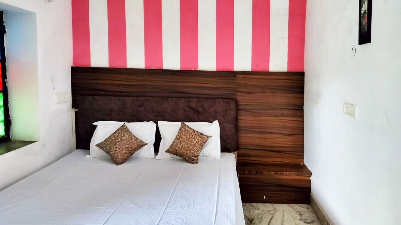 Photo of Bedroom in Pushkar