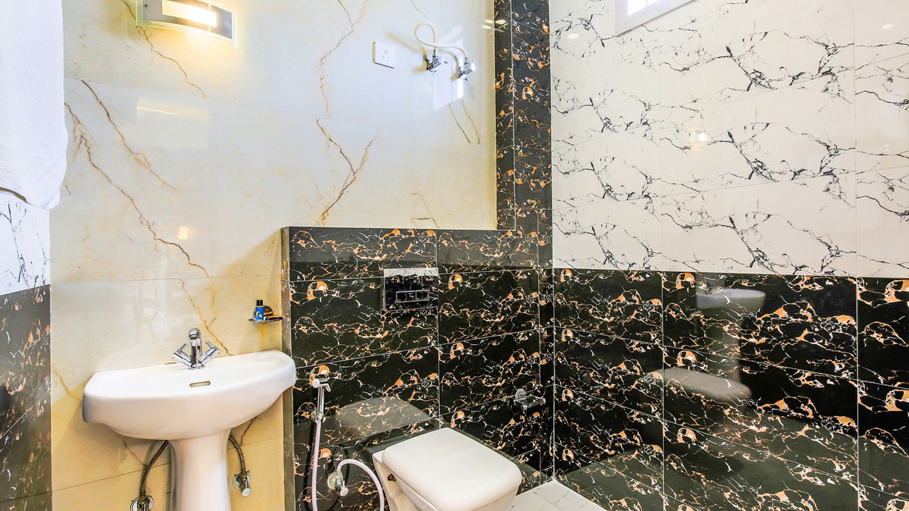 Photo of Bathroom in Jogeshwari West