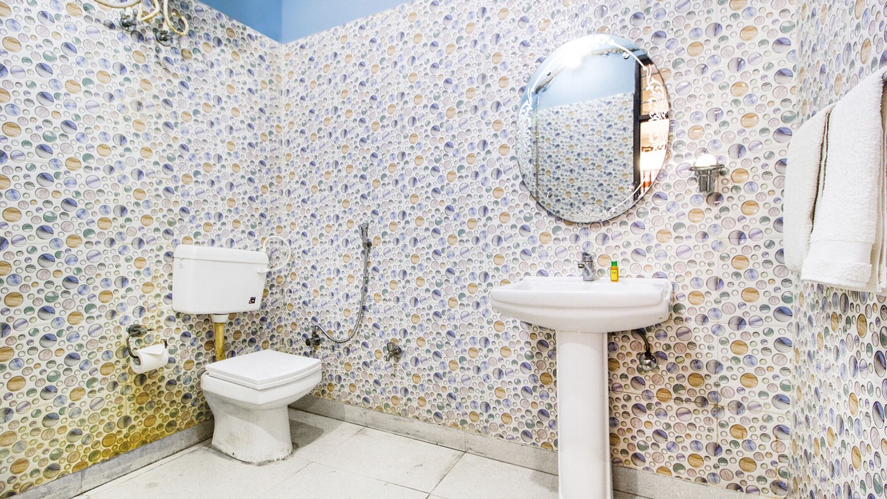 Photo of Bathroom in Jogeshwari West