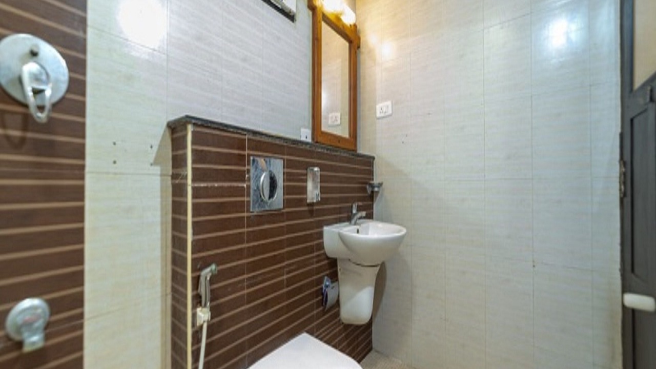 Photo of Bathroom in Nagapattinam