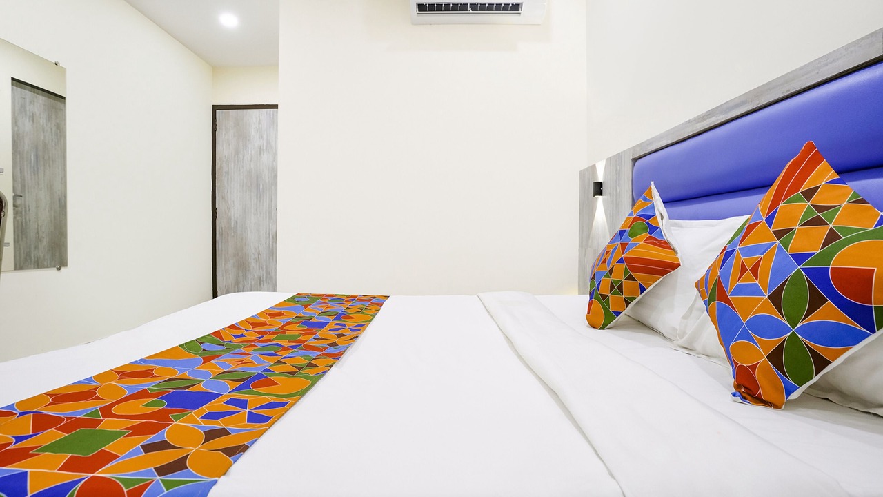 Photo of Bedroom in Jogeshwari West