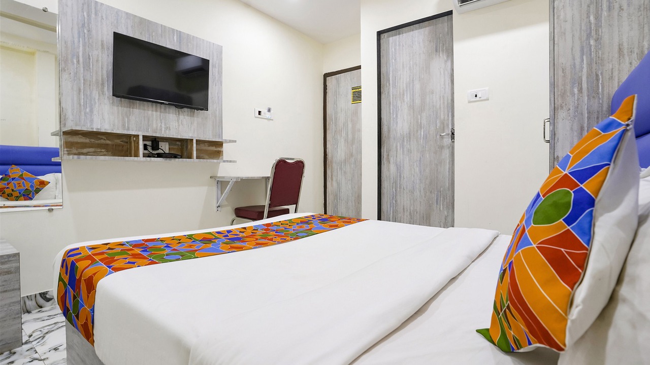 Photo of Bedroom in Jogeshwari West
