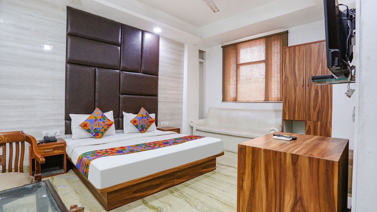 Photo of Bedroom in Karol Bagh
