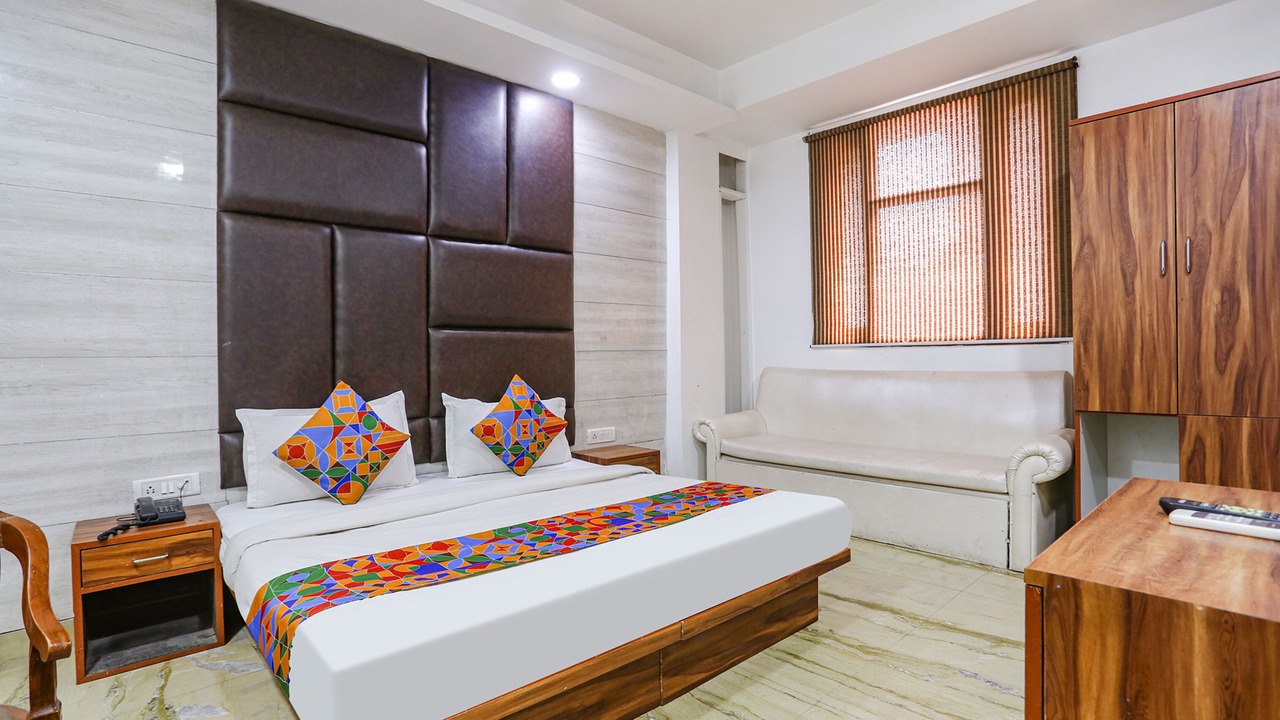 Photo of Bedroom in Karol Bagh