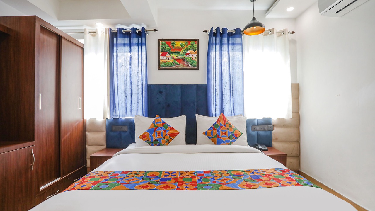 Photo of Bedroom in Kalkaji