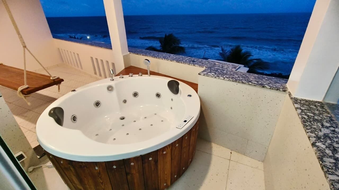 Photo of Bathroom in White Town