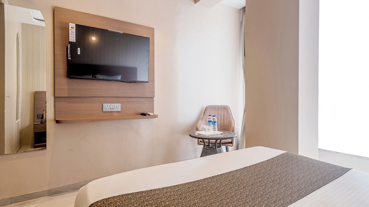 Photo of Bedroom in Malad West