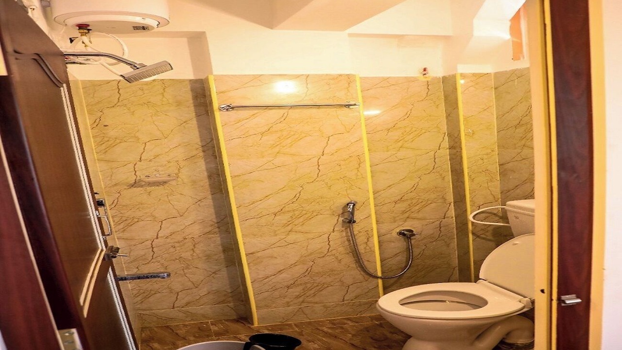 Photo of Bathroom in White Town