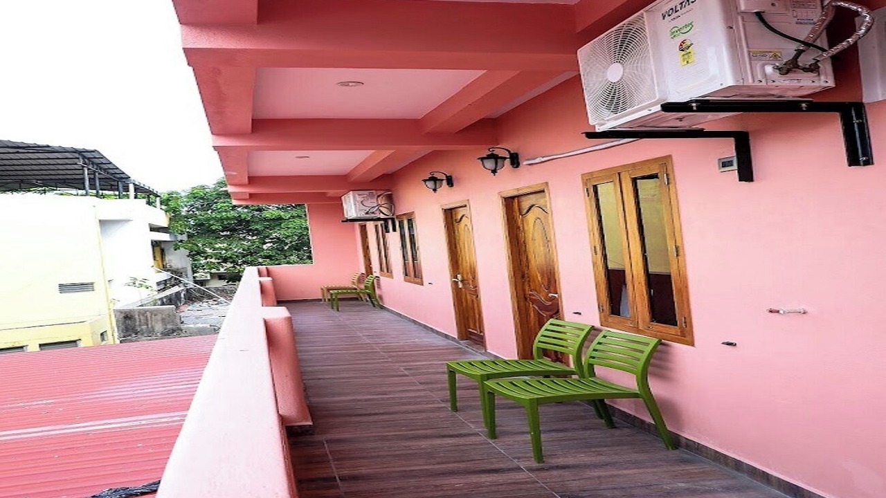 Photo of Patio Balcony in White Town