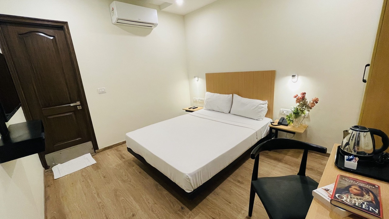 Photo of Bedroom in Bangalore City Center