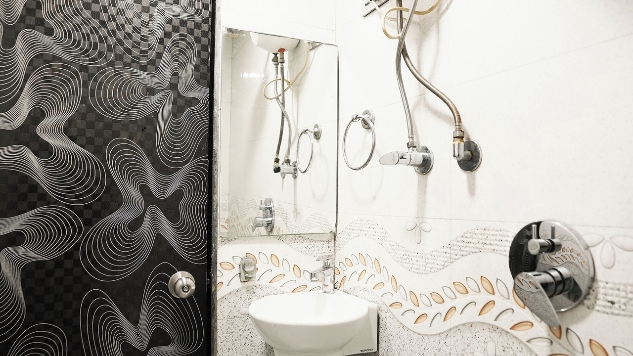 Photo of Bathroom in Sakinaka