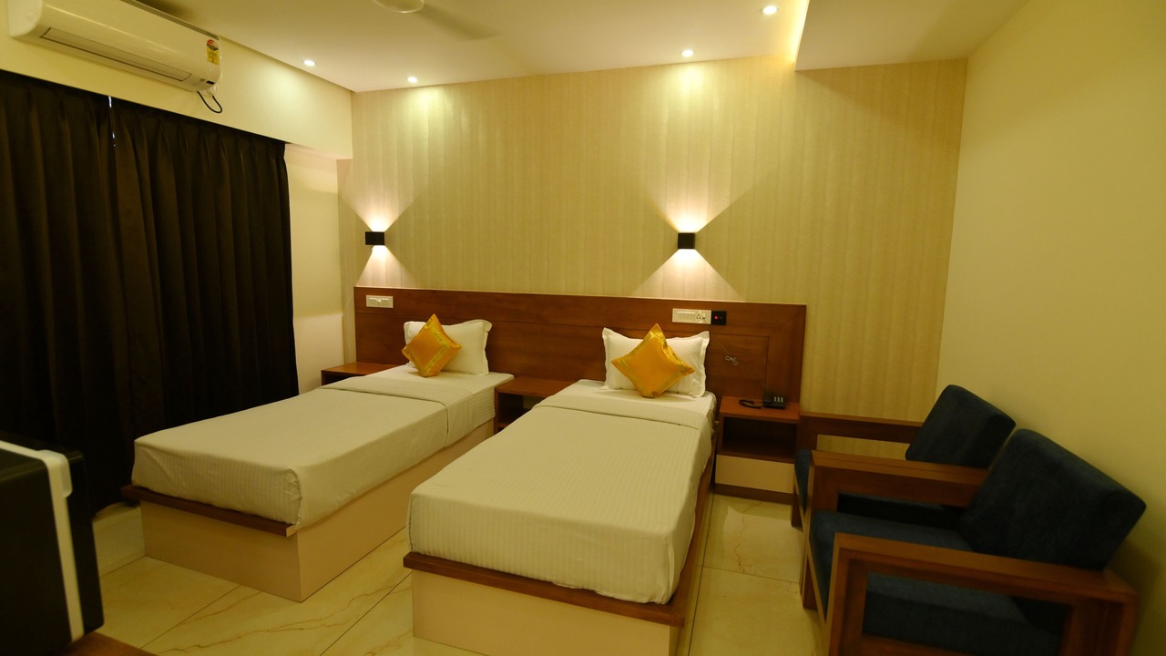 Photo of Bedroom in Adyar