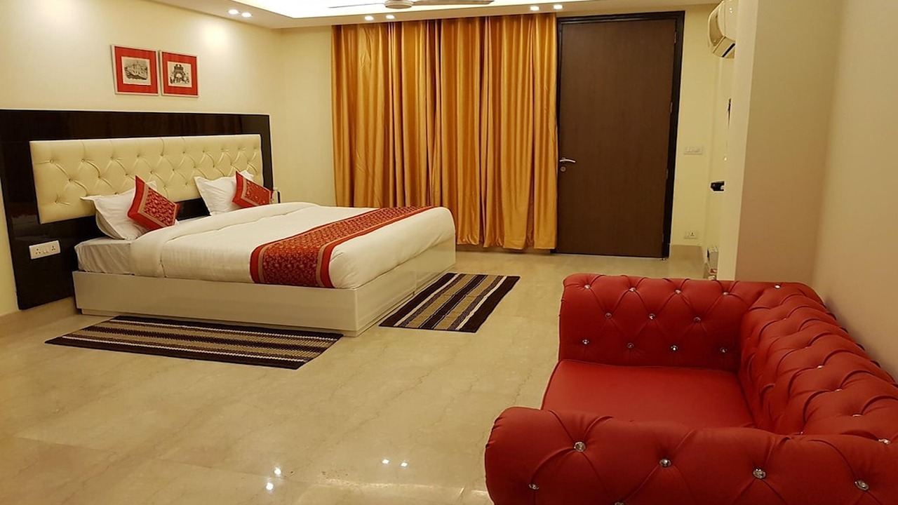Photo of Bedroom in East of Kailash