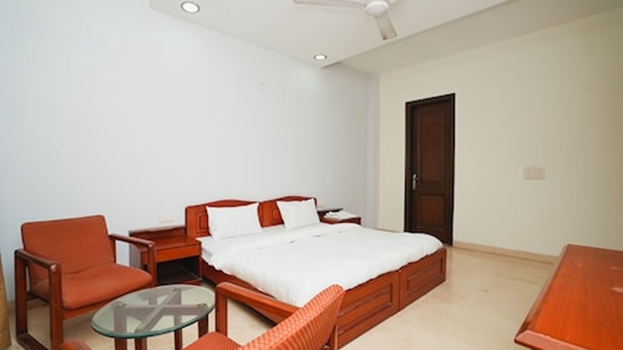 Photo of Bedroom in East of Kailash