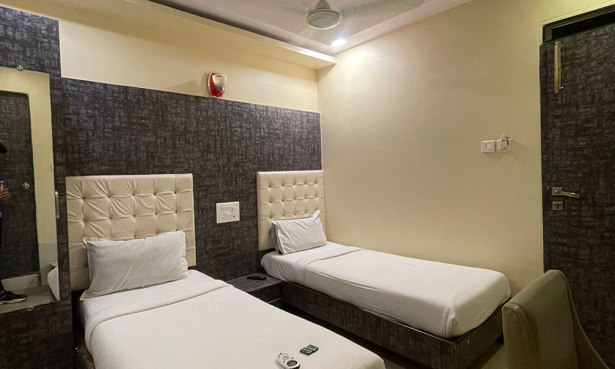 Photo of Bedroom in Jogeshwari West